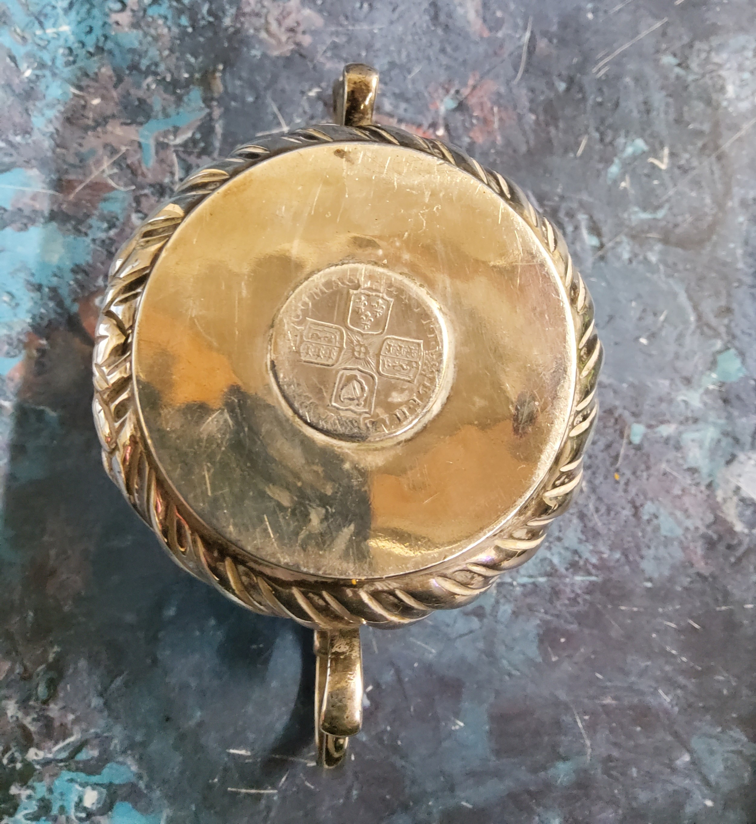 A Queen Anne Britannia standard silver porringer, with fluted and punched vacant cartouche, embossed - Image 4 of 4