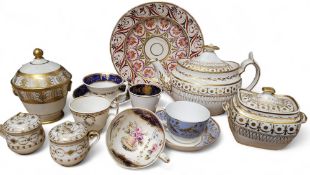 A Spode boat shaped teapot, cover and sucrier and cover, pattern 318, decorated in gilt, 17cm