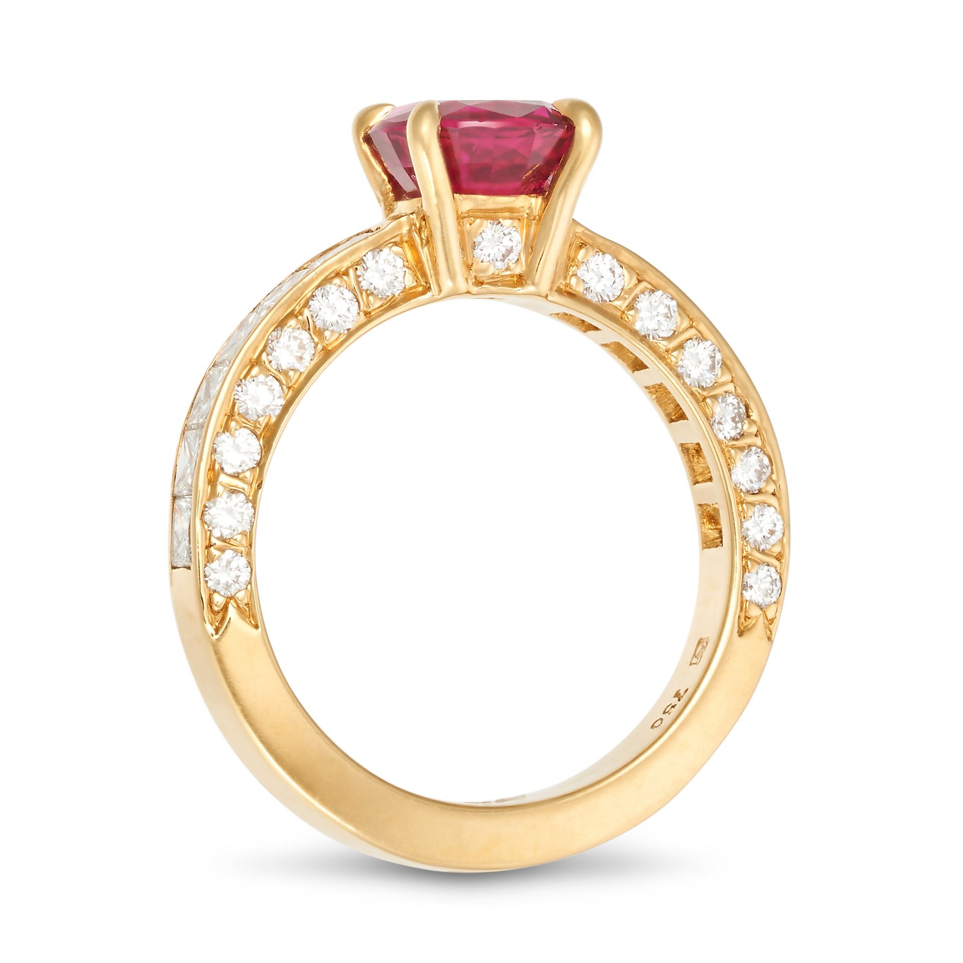 A RUBY AND DIAMOND RING in 18ct yellow gold, set with an oval cut ruby of approximately 1.58 cara... - Image 2 of 2