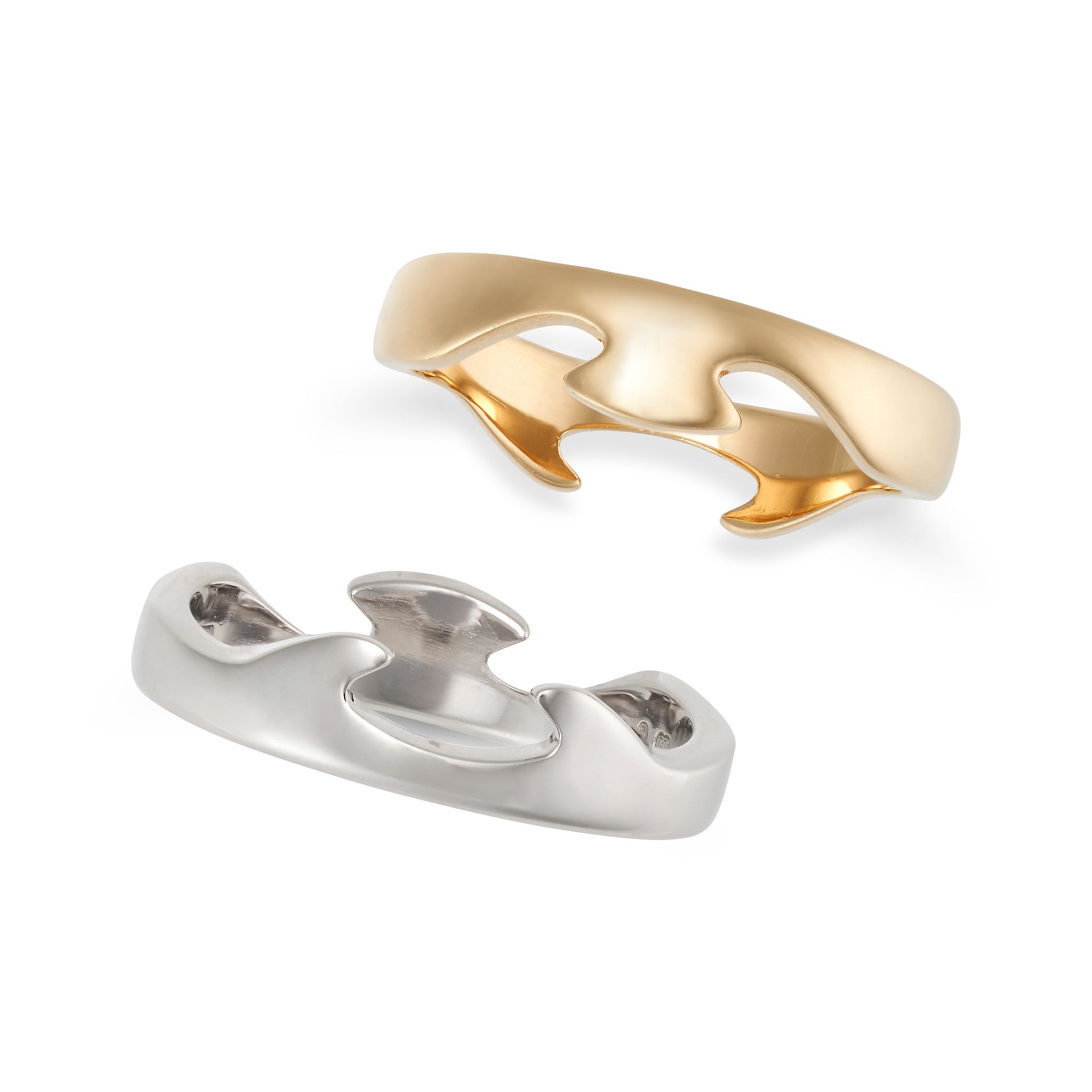 GEORG JENSEN, A FUSION STACK RING in 18ct yellow and white gold, comprising two interlocking ring... - Bild 2 aus 2