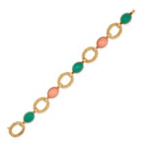 VAN CLEEF & ARPELS, A VINTAGE CORAL AND CHRYSOPRASE BRACELET in 18ct yellow gold, comprising a ro...