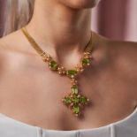 A FINE ANTIQUE PERIDOT, RUBY AND PEARL CROSS PENDANT NECKLACE in yellow gold, comprising four row...