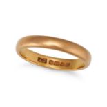 A GOLD BAND WEDDING RING in 22ct yellow gold, full British hallmarks for Birmingham 1937, size M ...