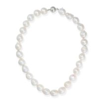 A BAROQUE PEARL NECKLACE comprising a single row of baroque pearls, no assay marks, 48.0cm, 103.5g.