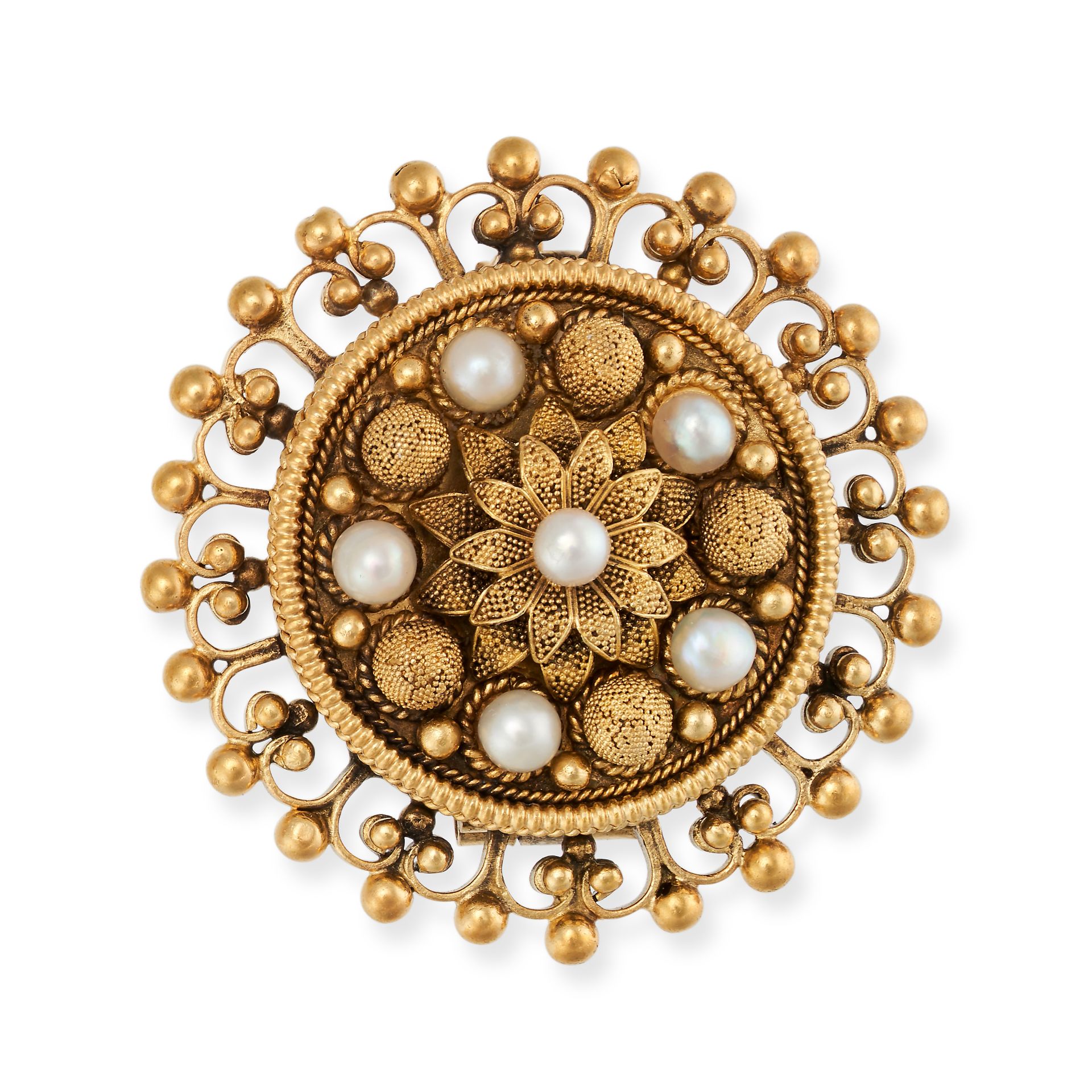 AN ANTIQUE PEARL BROOCH, 19TH CENTURY the circular brooch comprising a textured foliate motif acc...