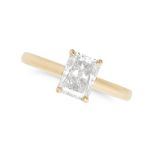 A SOLITAIRE DIAMOND RING in 18ct yellow gold, set with a radiant cut diamond of 1.01 carats, full...