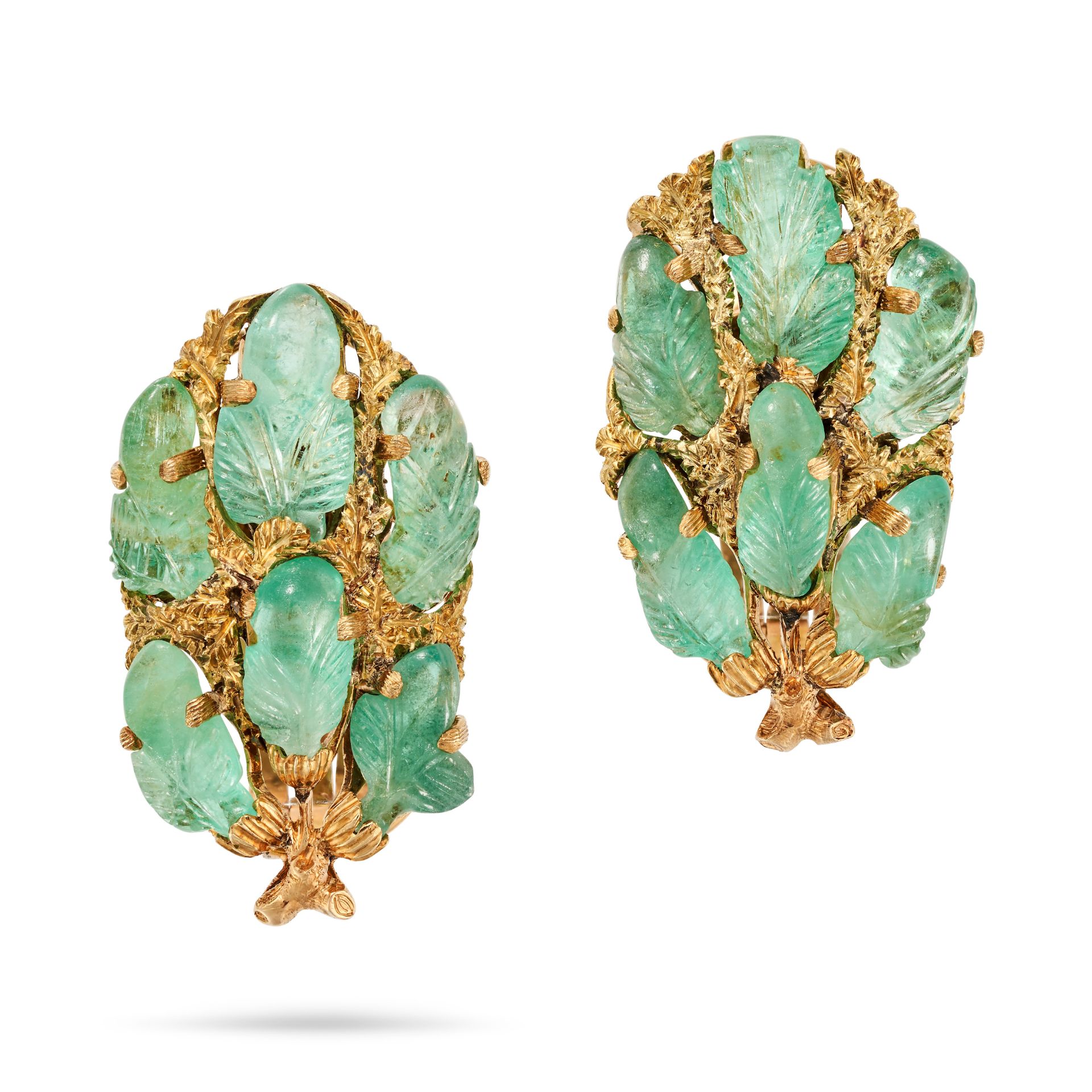 BUCCELLATI, A PAIR OF EMERALD CLIP EARRINGS in yellow gold, each in foliate design set with caboc...