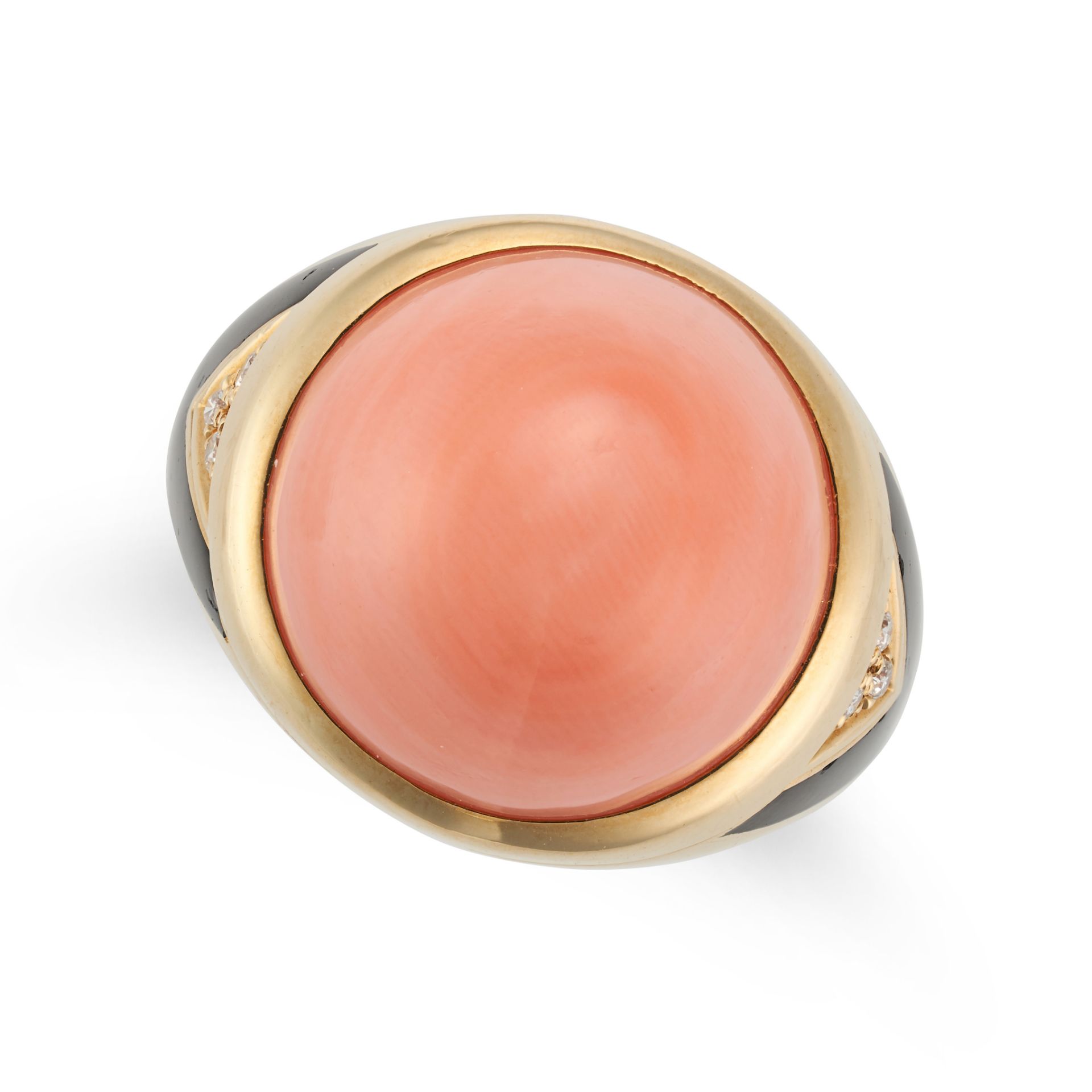 BULGARI, A VINTAGE CORAL, DIAMOND AND ONYX RING in 18ct yellow gold, set with a cabochon coral, t... - Image 2 of 3