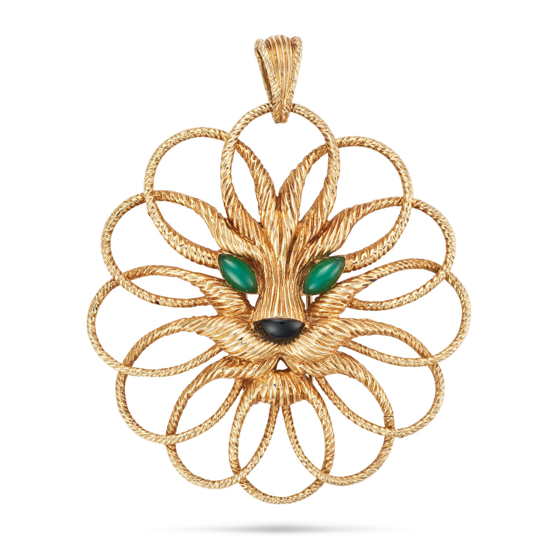 VAN CLEEF & ARPELS, A CHRYSOPRASE AND ONYX LION BROOCH / PENDANT in 18ct yellow gold, the openwor...
