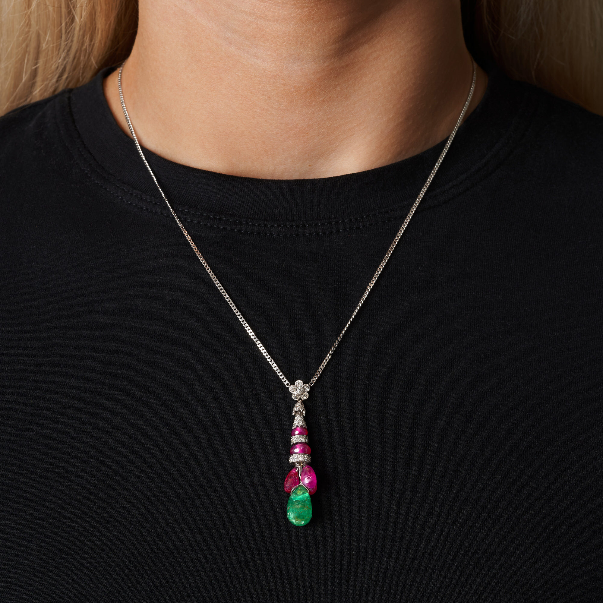 A RUBY, EMERALD AND DIAMOND PENDANT NECKLACE the pendant designed as a floral cluster of old cut ... - Image 2 of 2