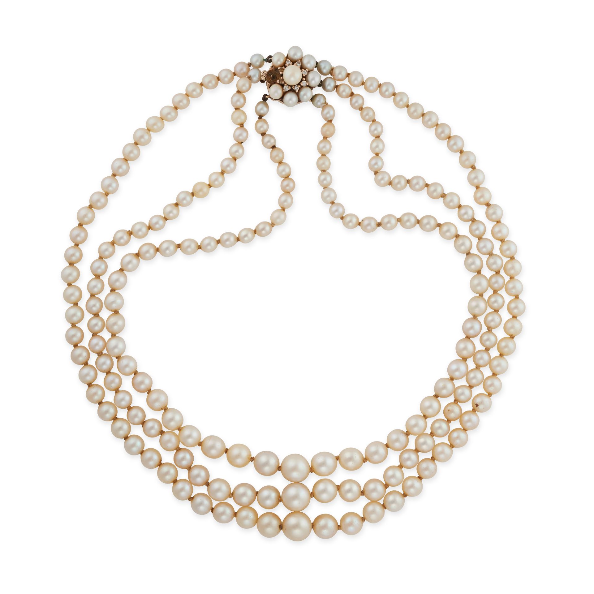 NO RESERVE PEARL NECKLACE in yellow gold, comprising three rows of pearls, the clasp set with a c...