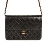 CHANEL VINTAGE LAMBSKIN SINGLE FLAP BAG