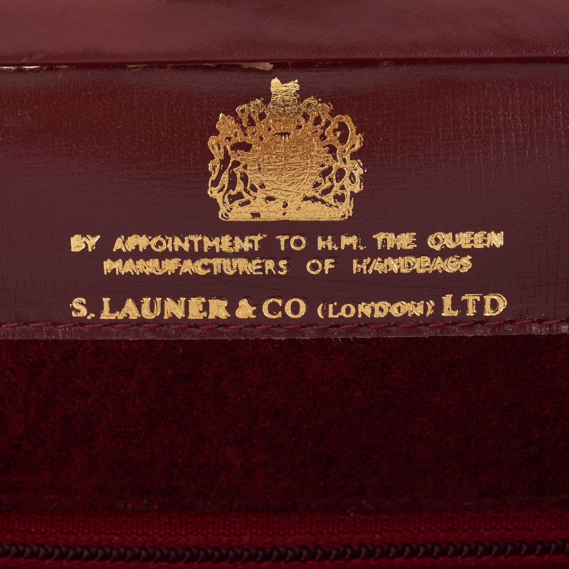 NO RESERVE LAUNER VINTAGE MAROON LEATHER BAG - Image 4 of 6