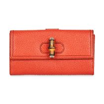 GUCCI RED LEATHER BAMBOO WALLET