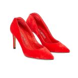 NO RESERVE ALEXANDER MCQUEEN RED VELVET OFELIA PUMPS