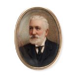 NO RESERVE - AN ANTIQUE PORTRAIT MINIATURE comprising a painted portrait miniature of a gentleman...