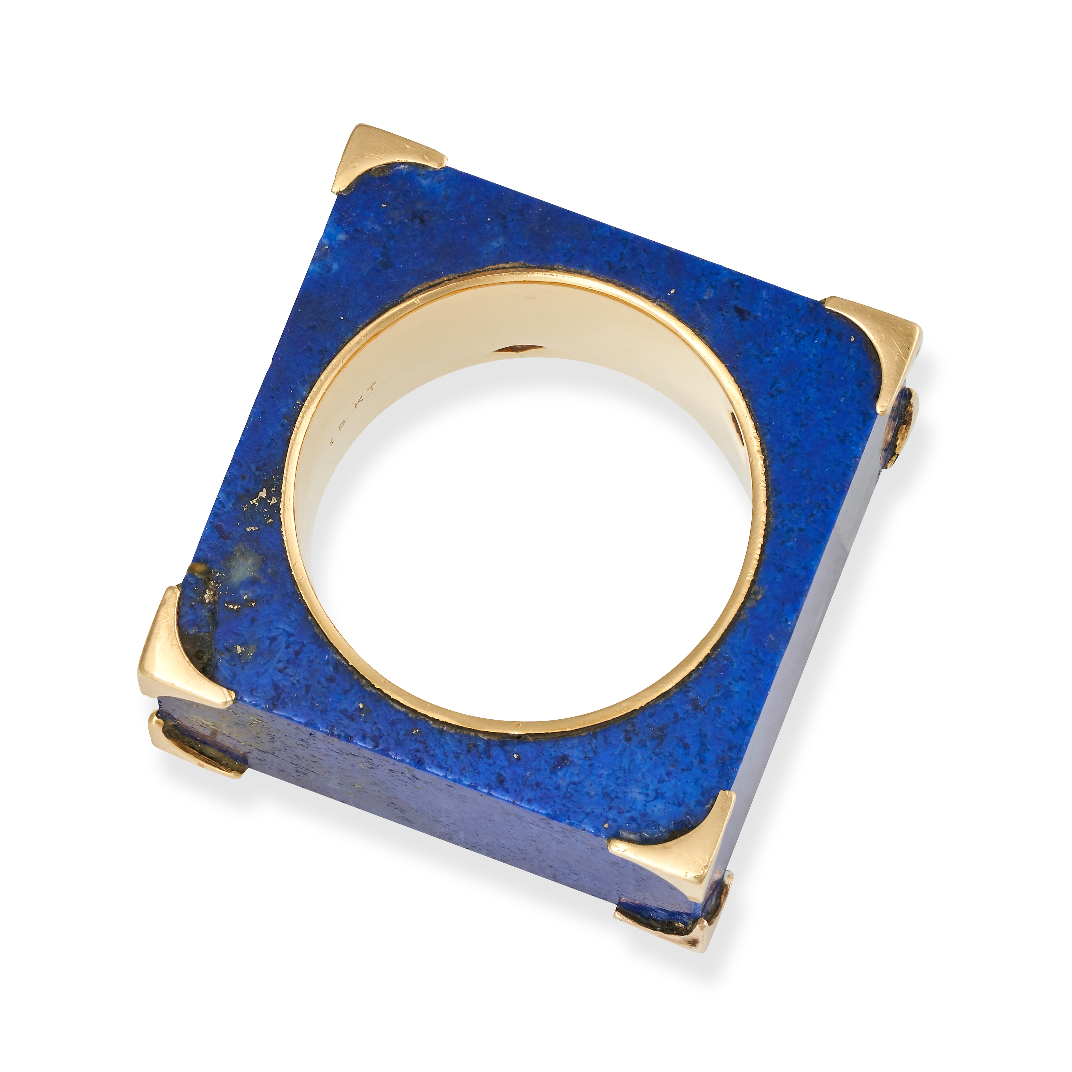 TIFFANY & CO., A VINTAGE LAPIS LAZULI RING in 18ct yellow gold, comprising a square piece of lapi... - Image 2 of 2