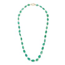 AN EMERALD BEAD NECKLACE comprising a single row of faceted emerald beads all totalling 80.0-85.0...