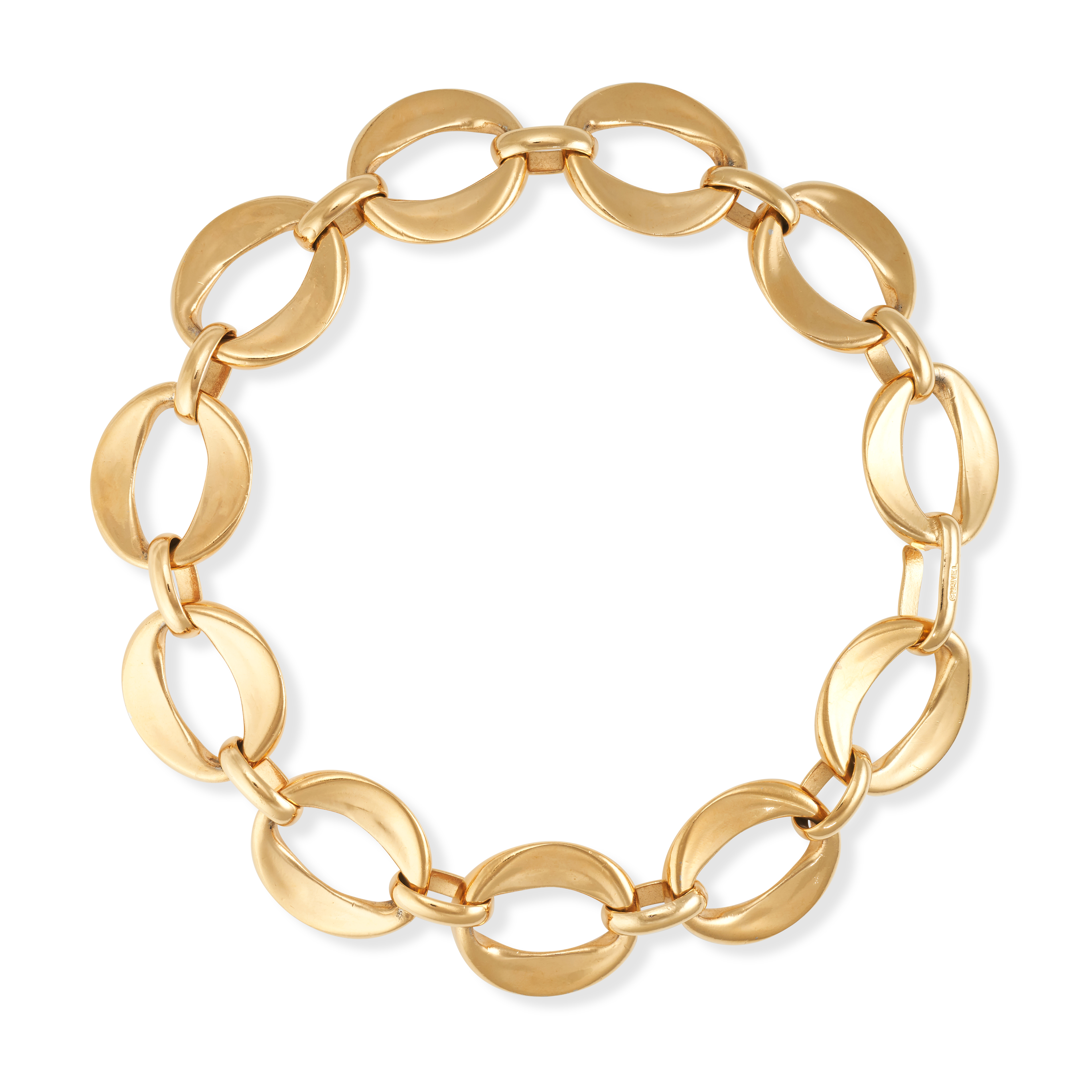 CHANEL, AN OVAL LINK CHOKER NECKLACE comprising oval flat links alternating with smaller chain li...