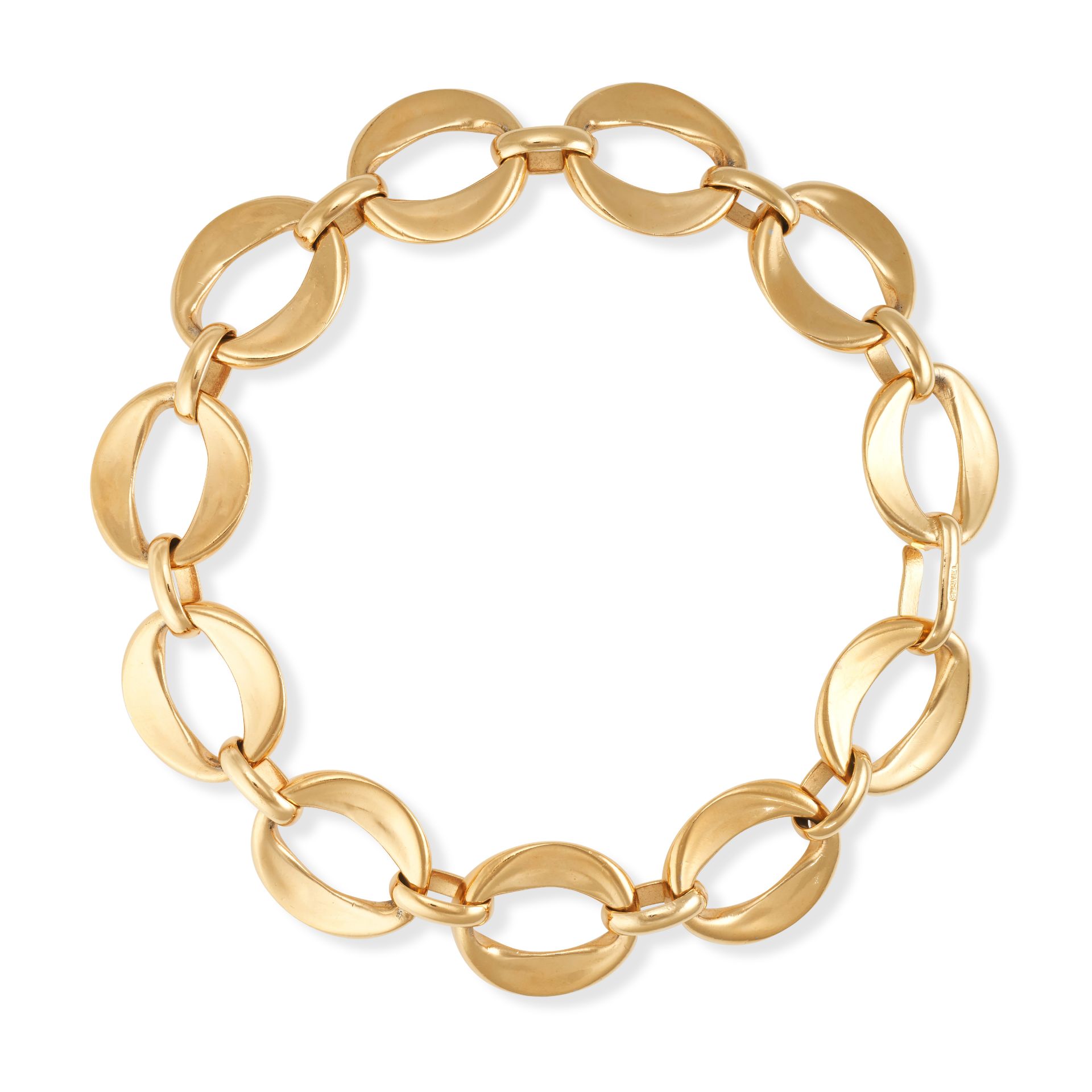 CHANEL, AN OVAL LINK CHOKER NECKLACE comprising oval flat links alternating with smaller chain li...