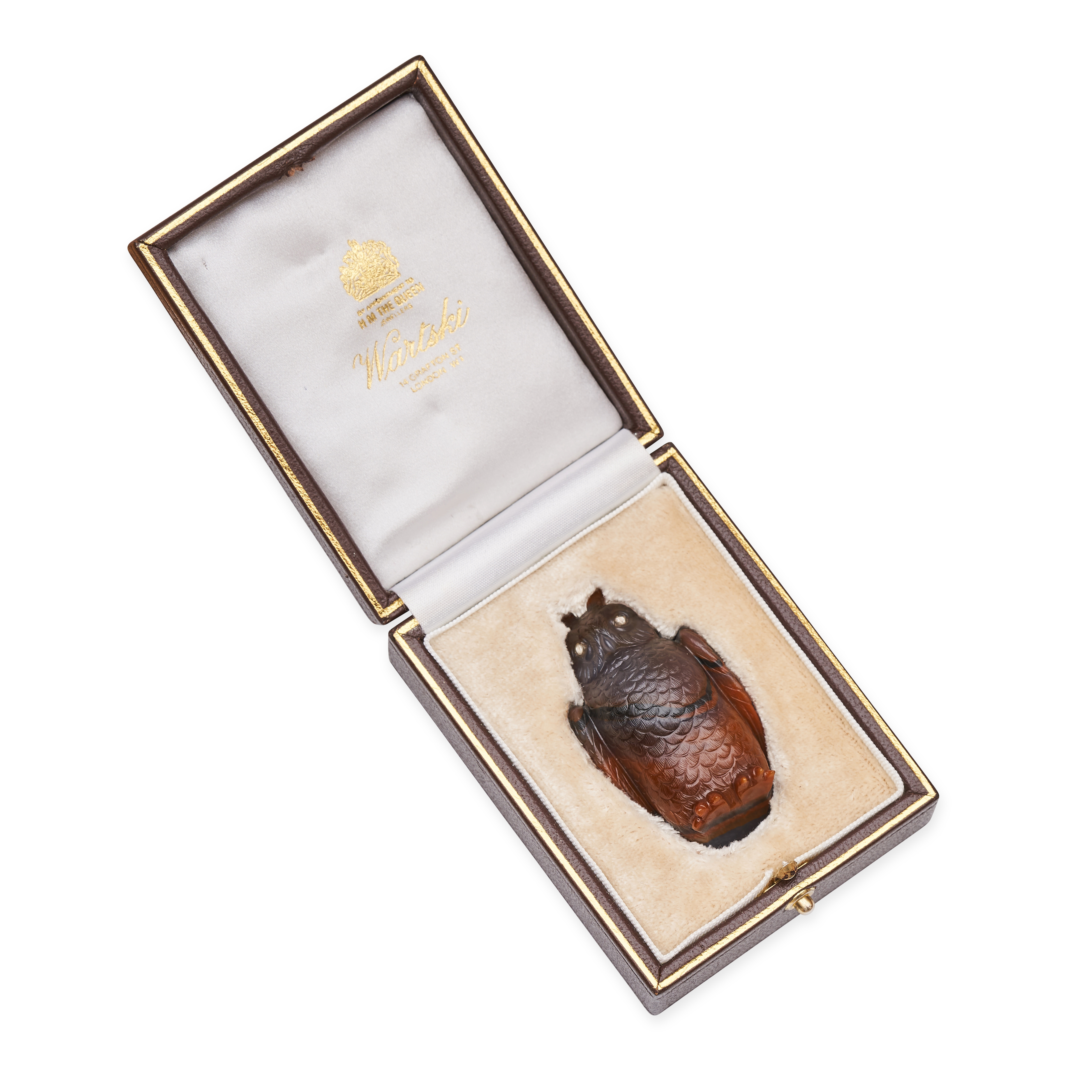 FABERGE, A JEWELLED AGATE MODEL OF AN OWL, ST PETERSBURG, CIRCA 1900, naturalistically modelled a... - Image 10 of 10