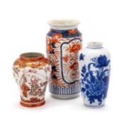 THREE JAPANESE PORCELAIN VASES, 19TH CENTURY AND LATER