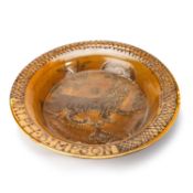 A LARGE 17TH CENTURY STYLE SLIPWARE DISH, AFTER THE ORIGINAL BY RALPH SIMPSON