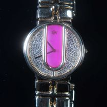 AN UNWORN RAYMOND WEIL TRAVIATA BRACELET WATCH