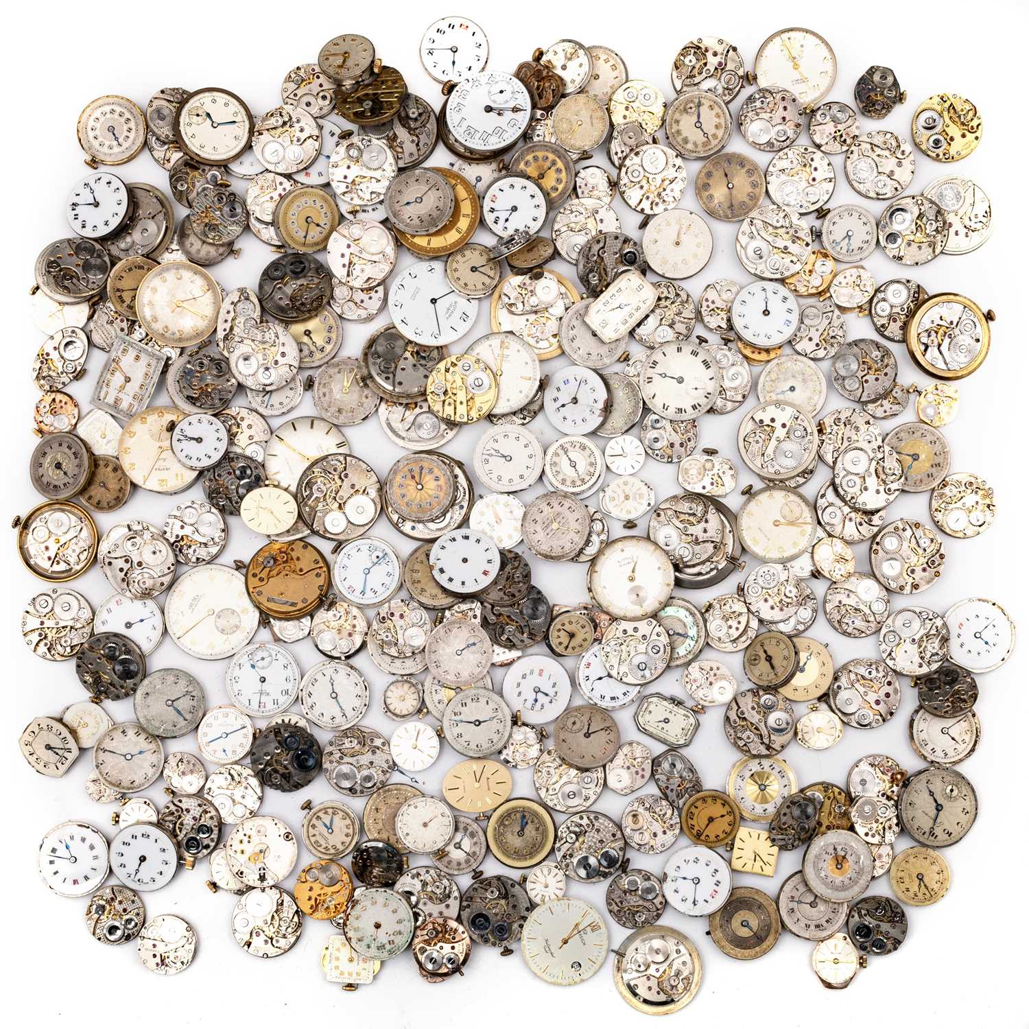 A LARGE COLLECTION OF WATCH MOVEMENTS