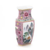 A CHINESE FAMILLE ROSE VASE, POSSIBLY REPUBLICAN