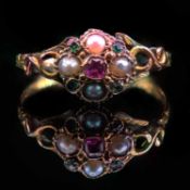 AN EARLY 19TH CENTURY GOLD AND GEM-SET RING