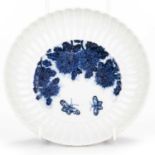 A CHINESE BLUE AND WHITE PORCELAIN FOLIATE-RIM DISH, QING DYNASTY