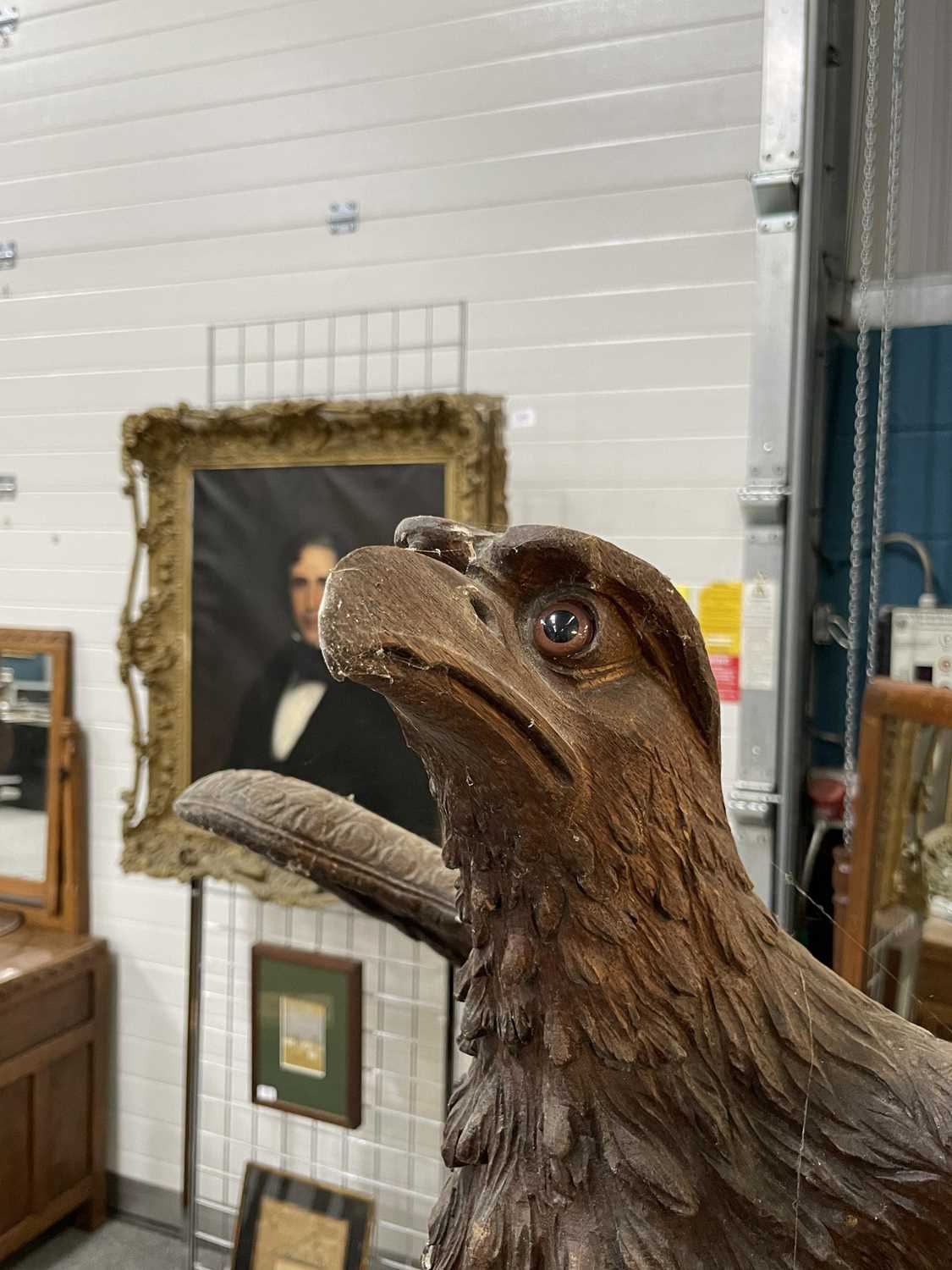 A LARGE 19TH CENTURY CARVED OAK EAGLE LECTERN - Image 7 of 11