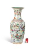 A LARGE CHINESE FAMILLE ROSE FLOOR VASE
