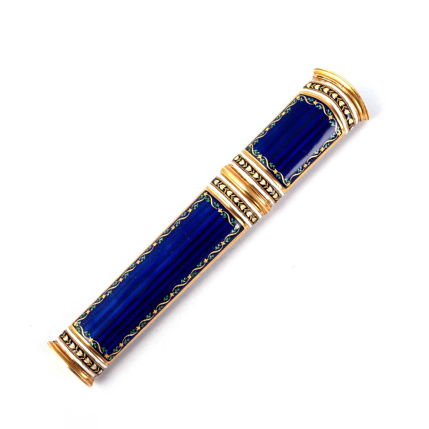 AN EARLY 19TH CENTURY SWISS GOLD AND ENAMEL SEALING WAX CASE