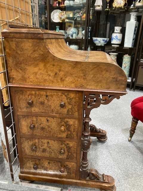 A VICTORIAN INLAID BURR WALNUT DAVENPORT - Image 4 of 4