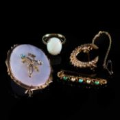 A GROUP OF MIXED JEWELLERY
