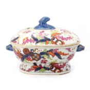 AN ENGLISH IRONSTONE 'TOBACCO LEAF' TUREEN AND COVER, CIRCA 1820