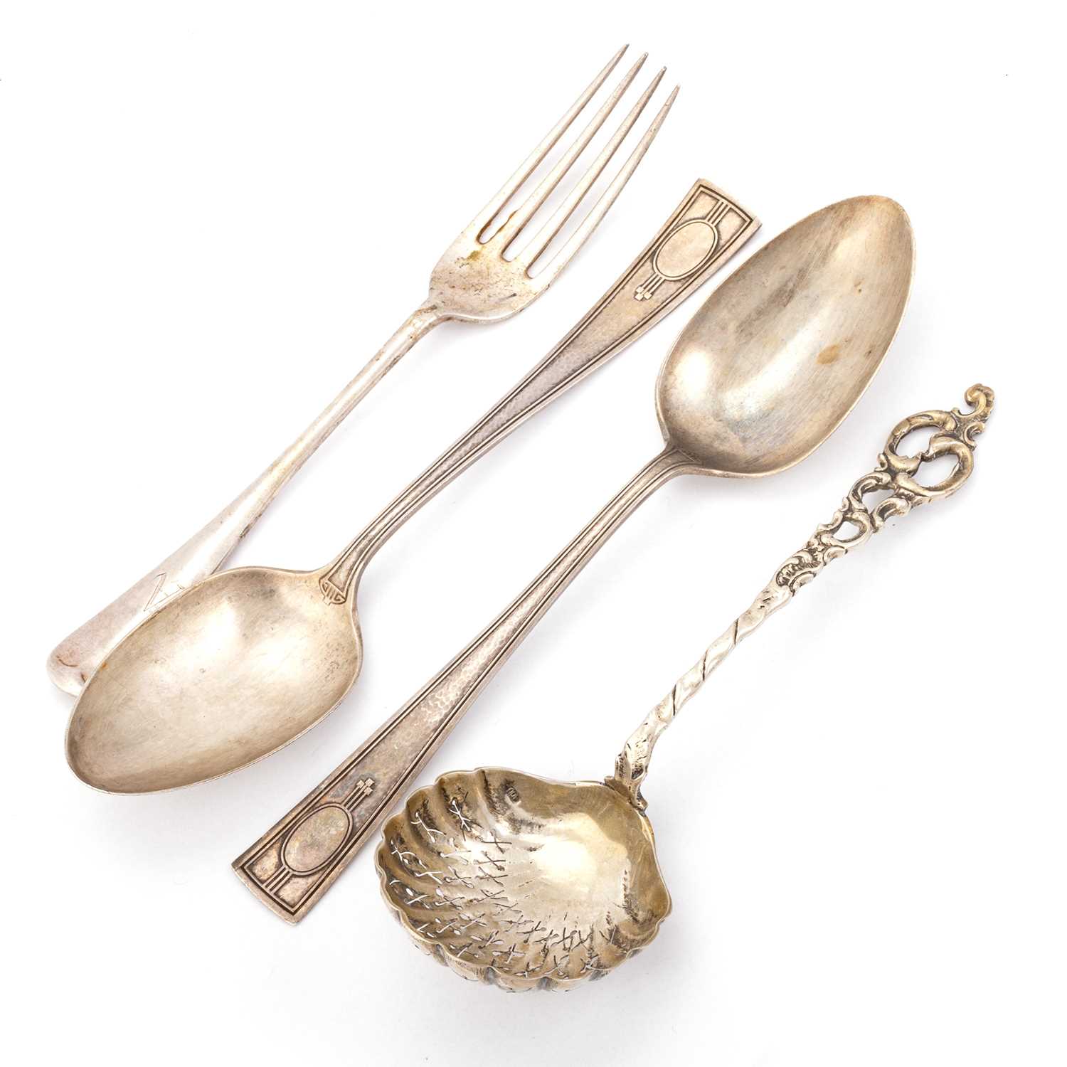 A PAIR OF AMERICAN STERLING SILVER TABLESPOONS