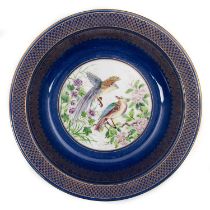 A LARGE WEDGWOOD LUSTRE CHARGER, CIRCA 1925