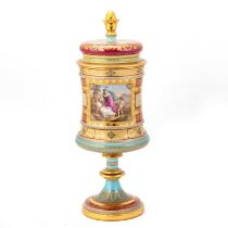 A FINE VIENNA CUP AND COVER, CIRCA 1880