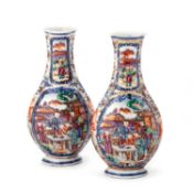 A PAIR OF 18TH CENTURY CHINESE MANDARIN PATTERN VASES