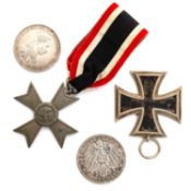A MIXED GROUP OF GERMAN MEDALS AND COINS