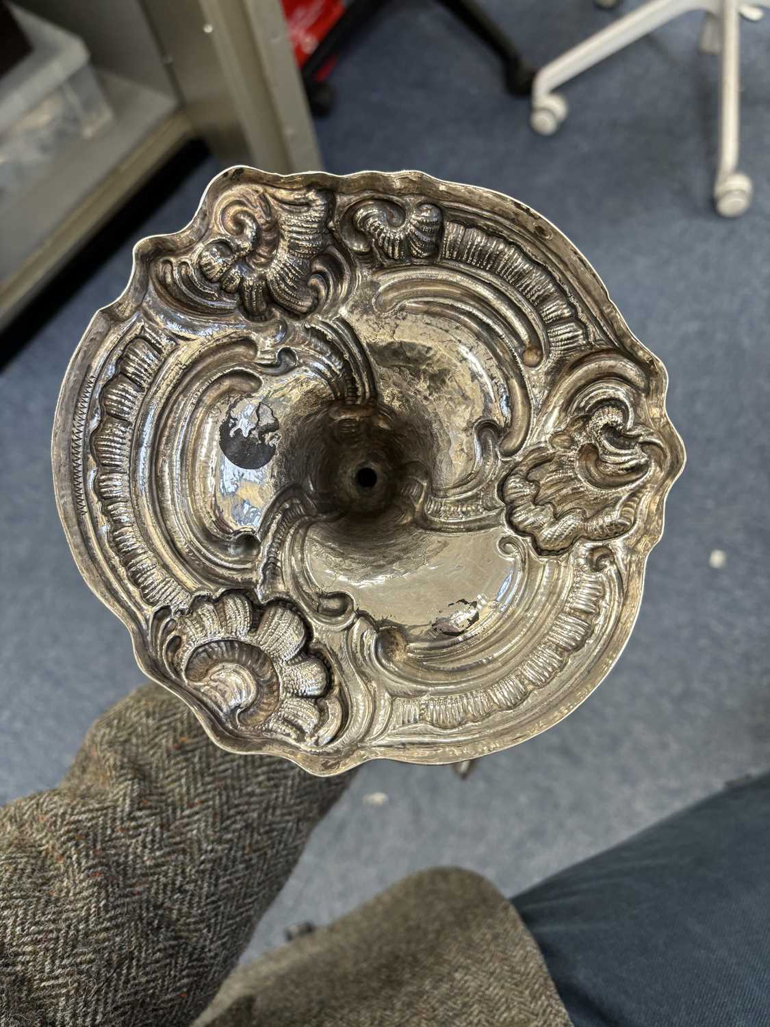 A PAIR OF 18TH CENTURY GERMAN SILVER THREE-LIGHT CANDELABRA - Image 8 of 15