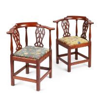 A PAIR OF GEORGE III OAK CORNER CHAIRS