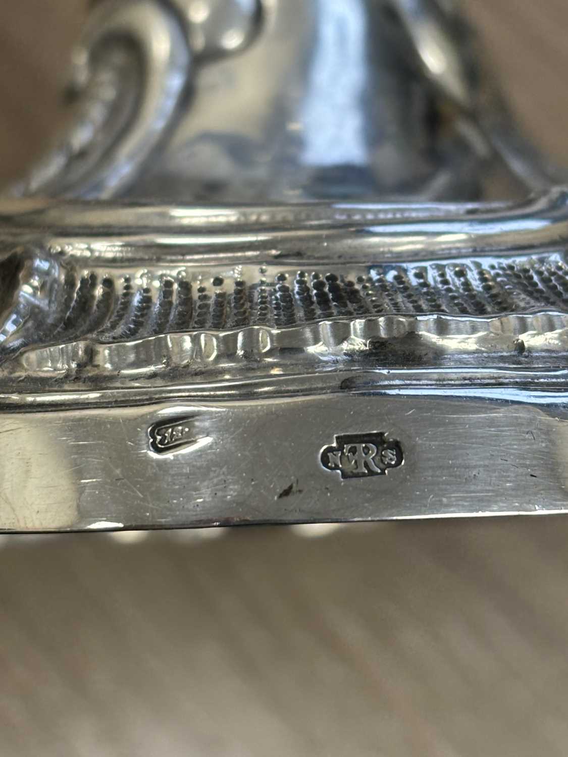 A PAIR OF 18TH CENTURY GERMAN SILVER THREE-LIGHT CANDELABRA - Image 3 of 15