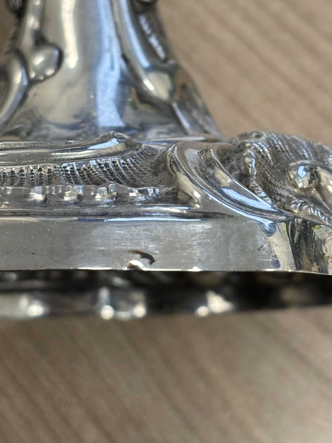 A PAIR OF 18TH CENTURY GERMAN SILVER THREE-LIGHT CANDELABRA - Image 5 of 15