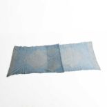 A 1920S EGYPTIAN HAMMERED SILVER AND BLUE LACE SHAWL