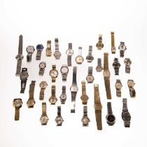 A COLLECTION OF VINTAGE BRACELET WATCHES