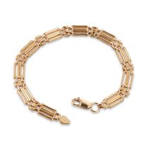 A 9 CARAT GOLD GATE LINK BRACELET